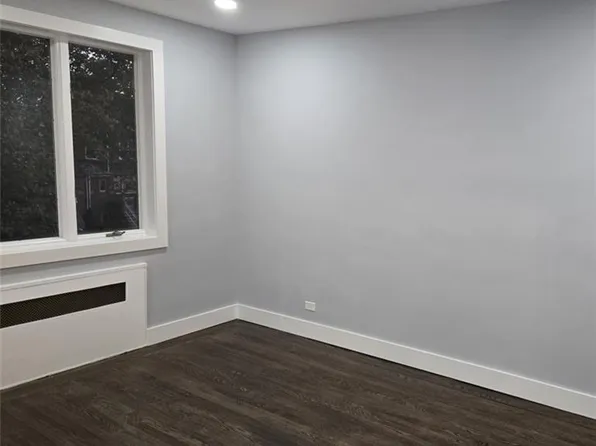 2713 Avenue Y image 13 of 21