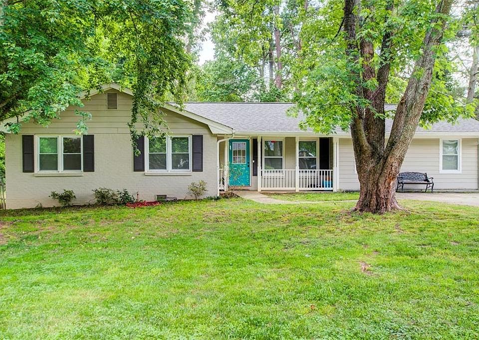 1st image of 420 Lockridge Ln