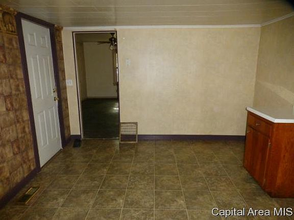 5th image of 1505 Wieland Ave