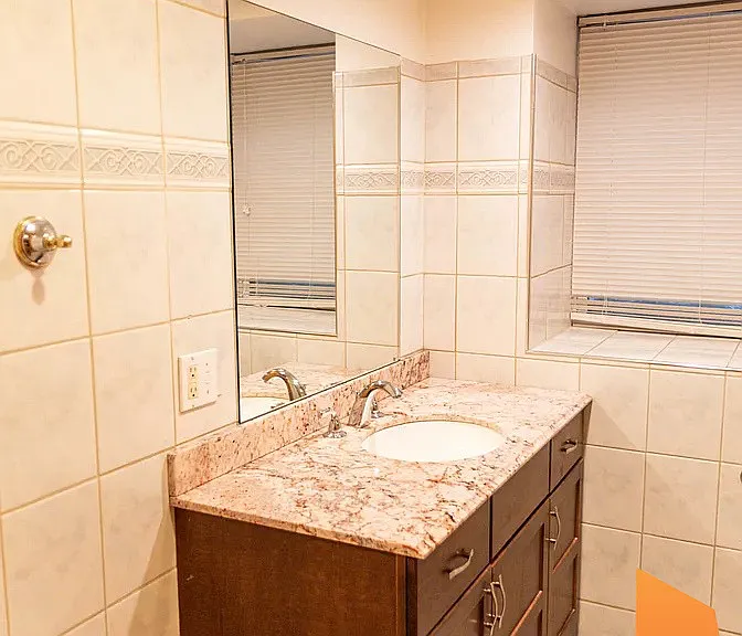 3044 W North Ave #B — Photo 8