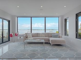 714 Clarence Ave, Bronx, NY 10465
