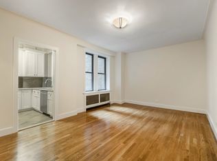 220 W 71st St APT 22, New York, NY 10023