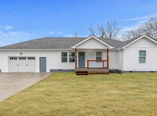 111 Oak Meadows Dr, Dunlap, TN 37327