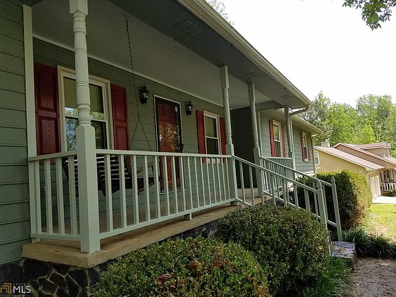 2nd image of 110 Brookwood Estates Ct