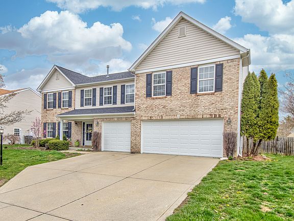 2nd image of 10668 Standish Pl