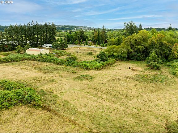 4th image of 4831 NW 38th Ave