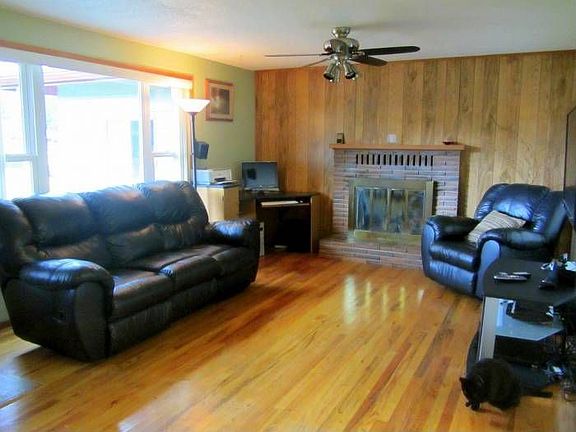 Gas Fireplace