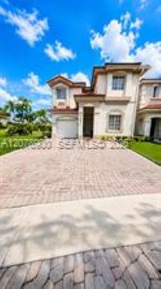 6691 NW 107th Ct