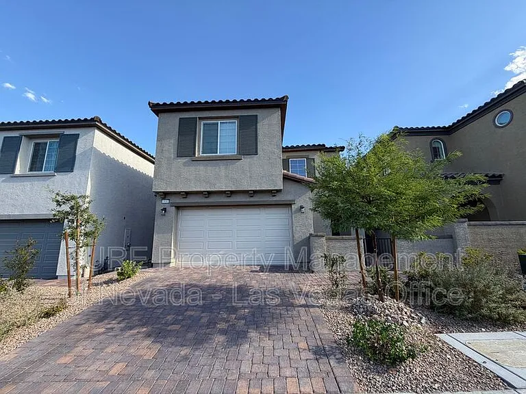 10661 Valletta Ave — Photo 1