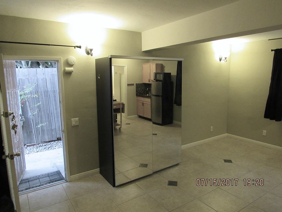 1st image of 4583 Santa Monica Ave