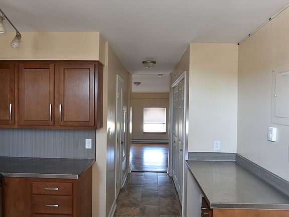 4th image of 6 Main St APT 31