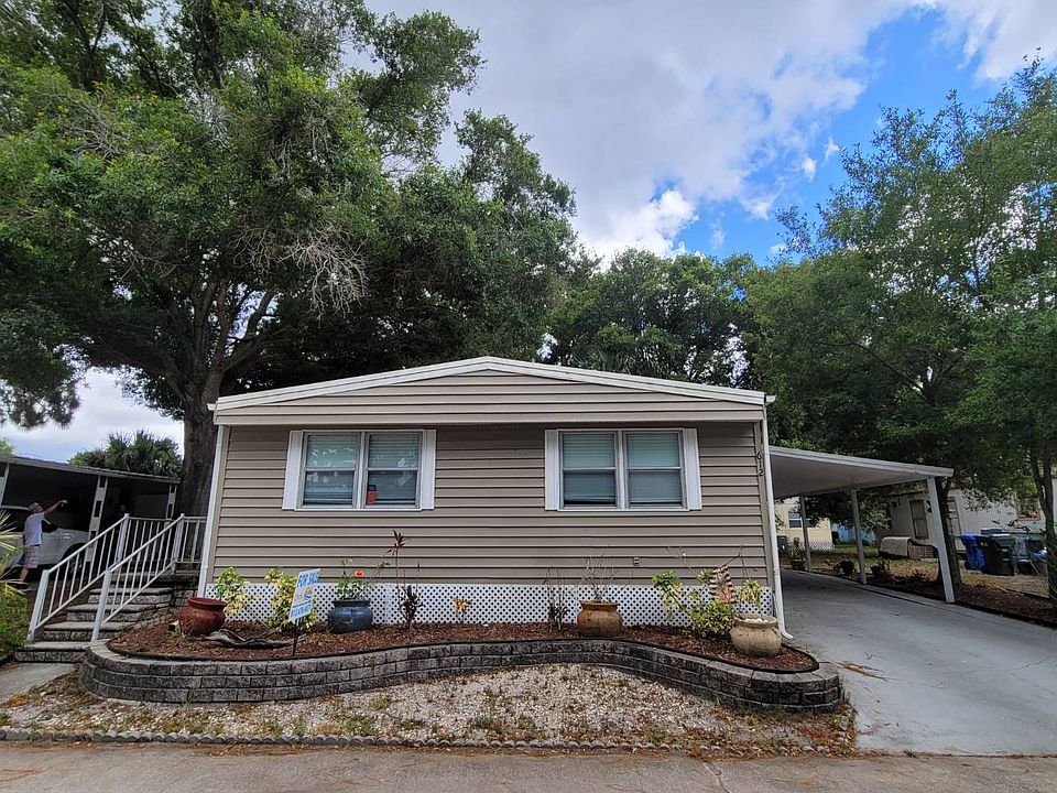 1st image of 7501 142nd Ave #612