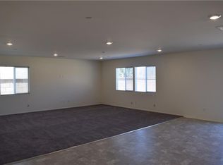 17058 Sugar Hollow Ln, Fontana, CA 92336