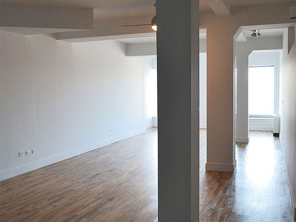 3rd image of 95 Horatio St APT 7L