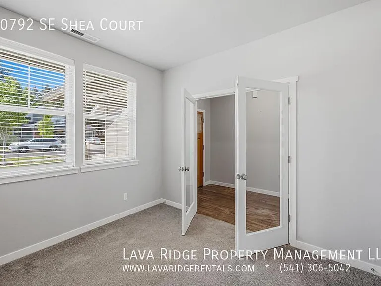20792 SE Shea Ct — Photo 6