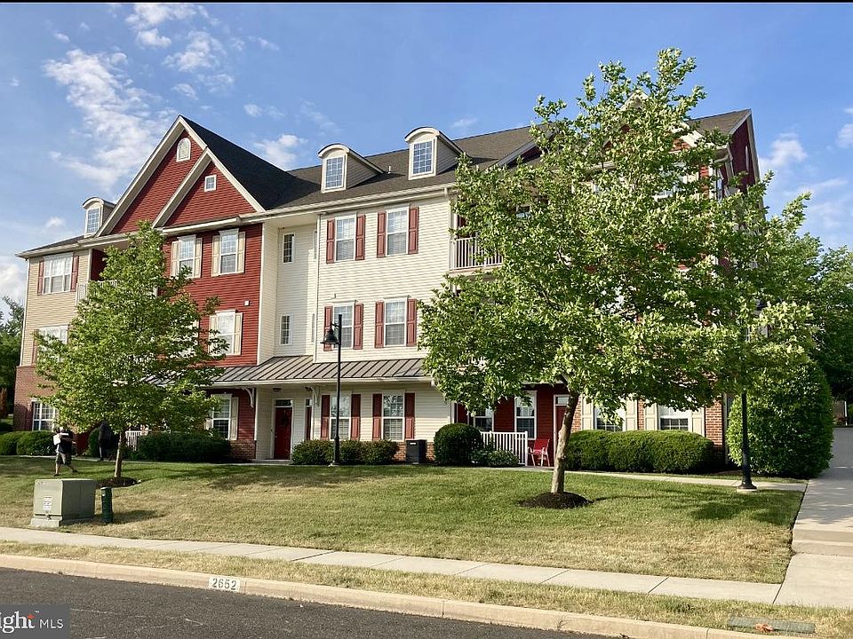 1st image of 265 Covenant Ln #8