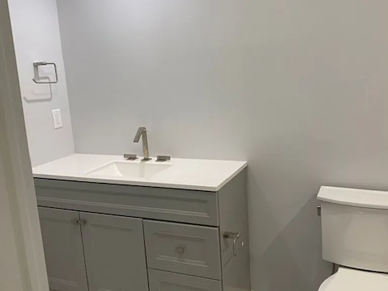 165 E Main St — Photo 12