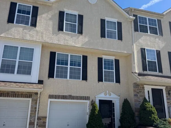 179 Lukens Mill Dr Unit 11, Coatesville, PA 19320