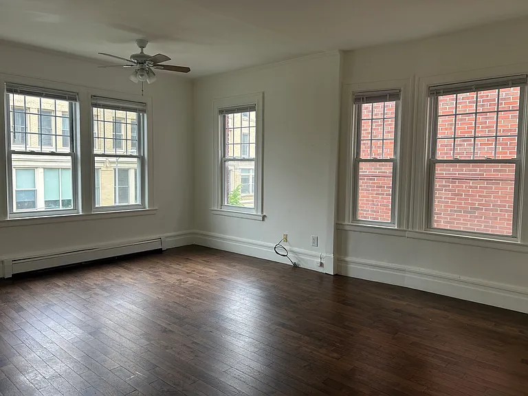 513 Bangs Ave #4 — Photo 1