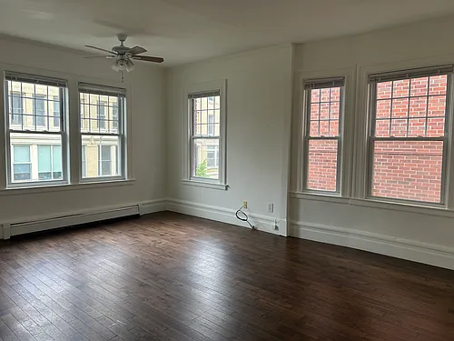 513 Bangs Ave Photo 1
