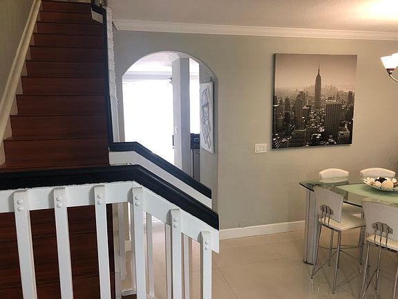 3rd image of 5470 NW 107th Ave APT 813