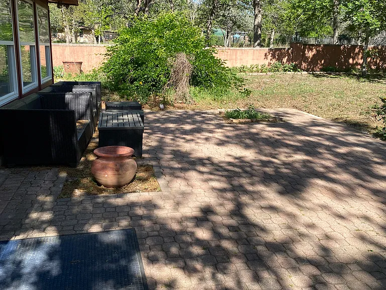 815 Shady Grove Ln — Photo 25