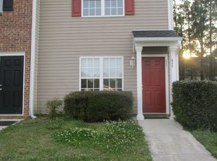 511 Timberlake Trl, Jacksonville, NC 28546