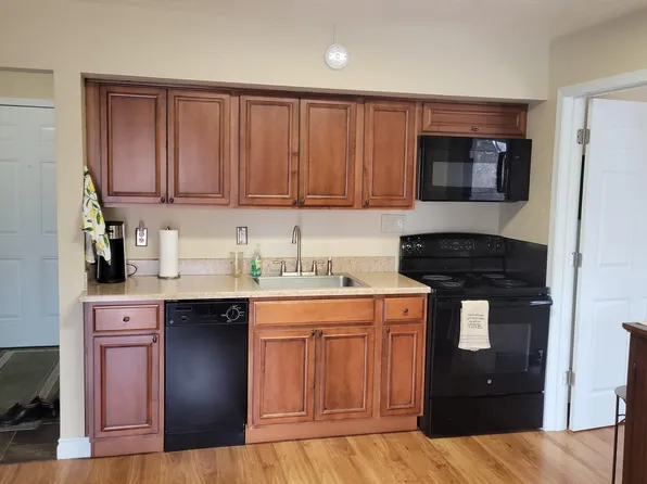 1565 NW Wall St #161, Bend, OR 97703