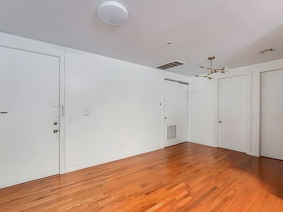 3rd image of 195 Webster Ave APT 3