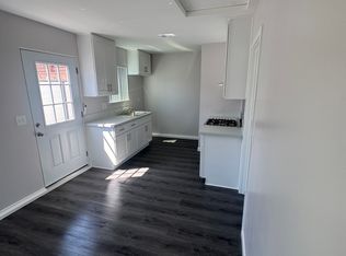 2455 W Chanticleer Rd #B, Anaheim, CA 92804