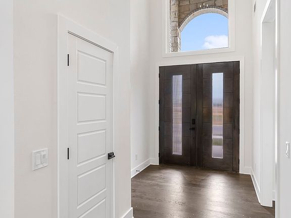 Foyer Previous Similar Built