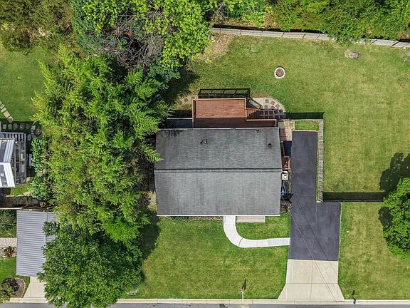4th image of 7100 Old Chapel Dr