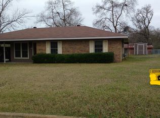 300 Stevens St, Carthage, TX 75633