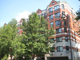 1933 Commonwealth Ave