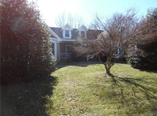 2718 Trelawny Dr, Clarksville, TN 37043