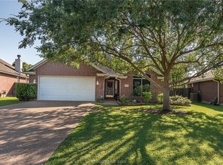 3605 Graz Dr, College Station, TX 77845