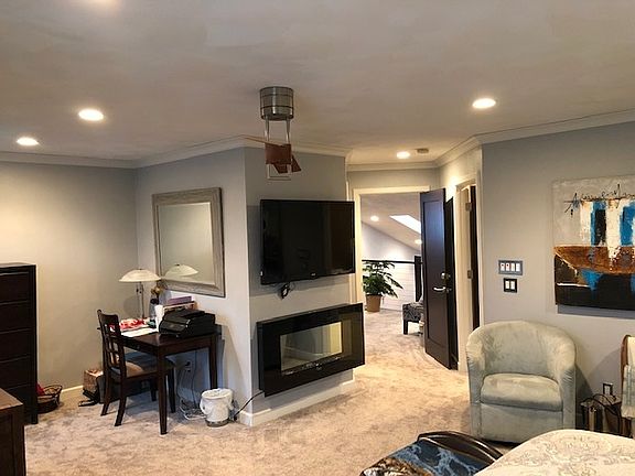 3rd image of 4616 Whispering Pines Cir #2