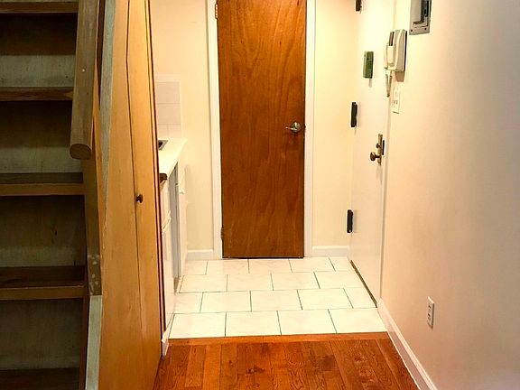 5th image of 317 W 30th St #3E