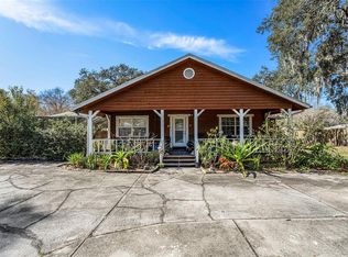 519 N Forbes Rd, Plant City, FL 33566