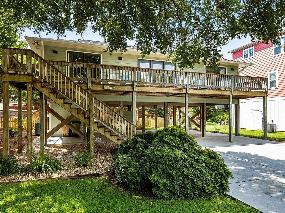 5601 Sound Dr
