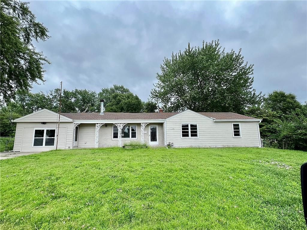 7025 Kentucky Ave, Raytown, MO 64133 MLS 2448064 Zillow
