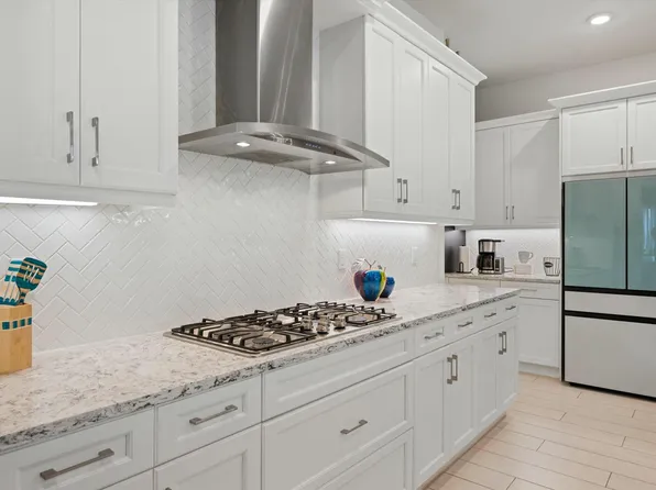 5670 Saint Armands Way, Westlake, FL 33470