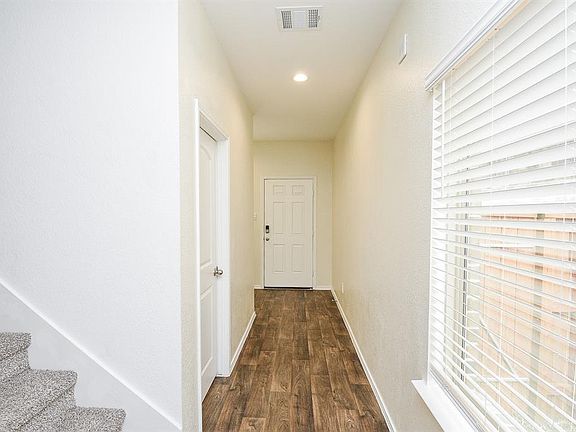 5th image of 21170 Alder Oaks Drive