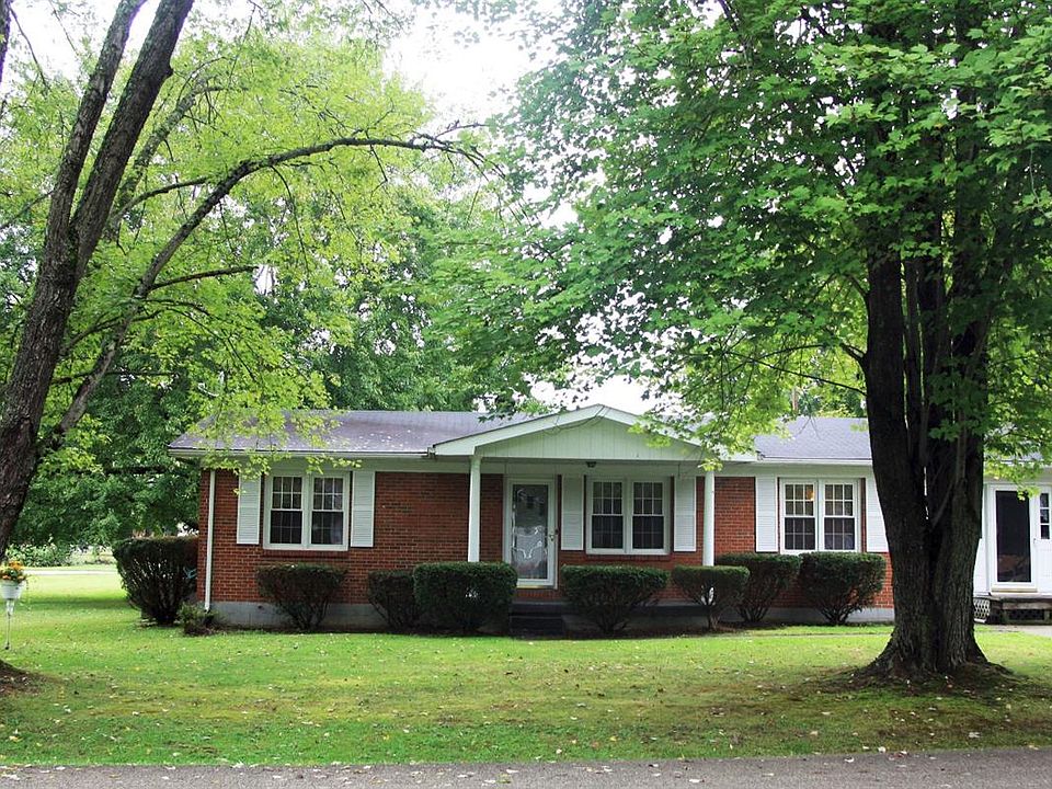 1st image of 114 Oak St
