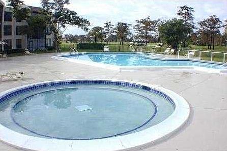 community pool and Jacuzzi