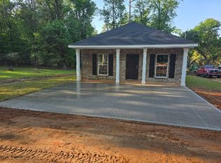 825 E Franklin Ave, Foley, AL 36535