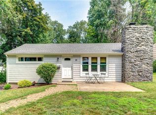 21 Fernstead Ln, Berlin, CT 06037