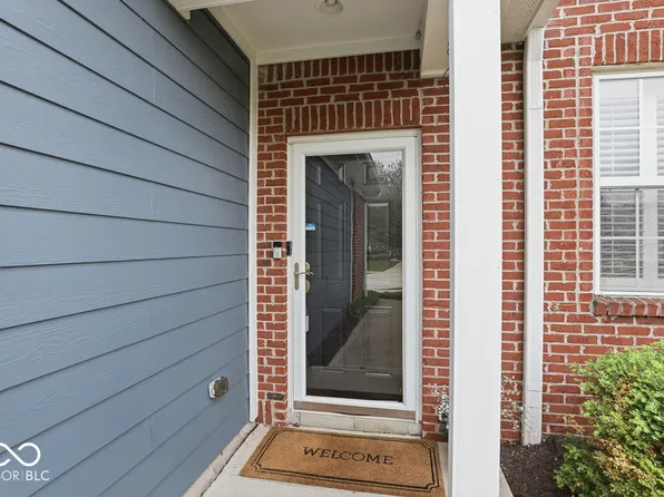 3423 Heathcliff Ct, Westfield, IN 46074