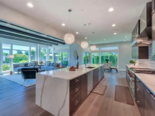 5902 Cherry Hill Rd, Ann Arbor, MI 48105