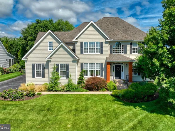 6 Wellington Pl, Rehoboth Beach, DE 19971